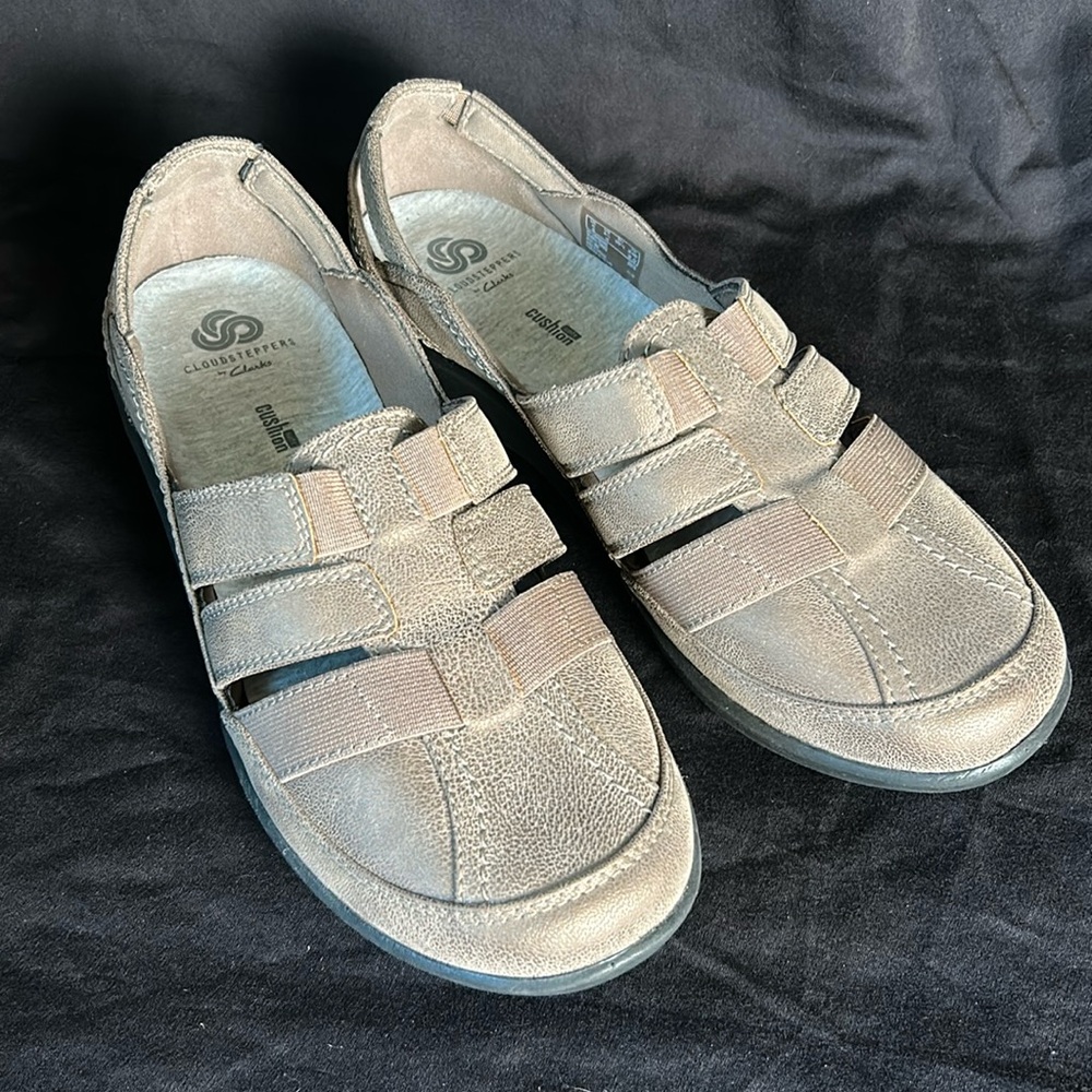 Clarks Cloudsteppers Bronze Slip On Sandals